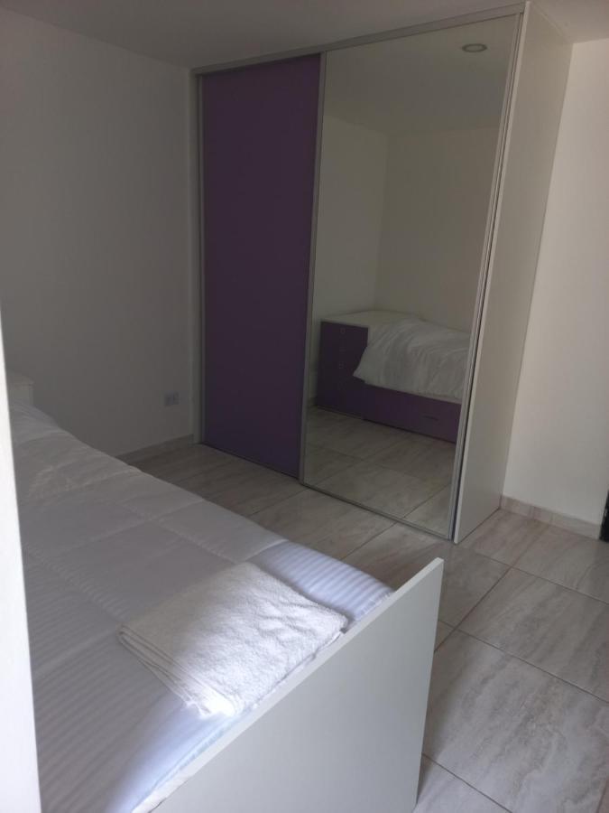 Moderna Casa En Ushuaia Villa Kültér fotó